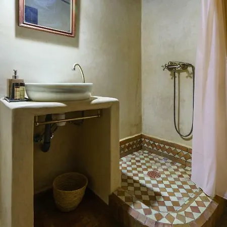 Palacio Conde De Cabra Apartment Granada