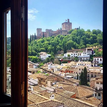 Palacio Conde De Cabra Apartment Granada