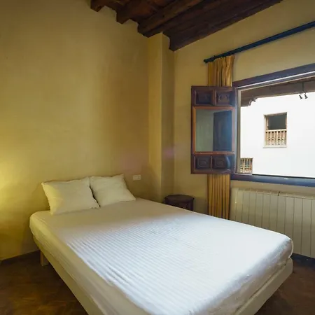 Palacio Conde De Cabra Apartment Granada