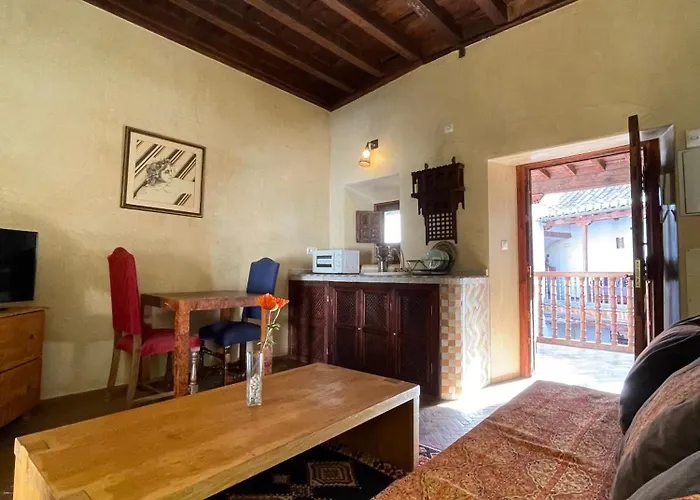 Palacio Conde De Cabra Apartmán *